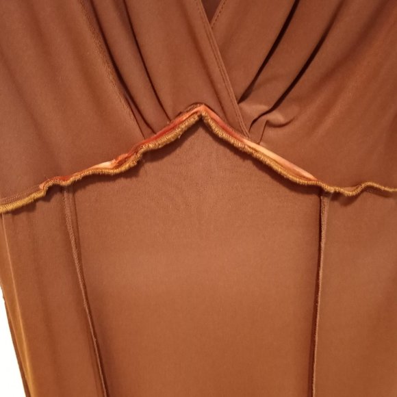 Jolibel Olive Dress - Picture 2 of 8